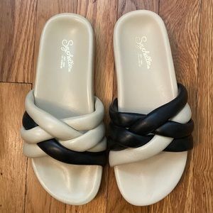 NIB Seychelles sandals, size 7